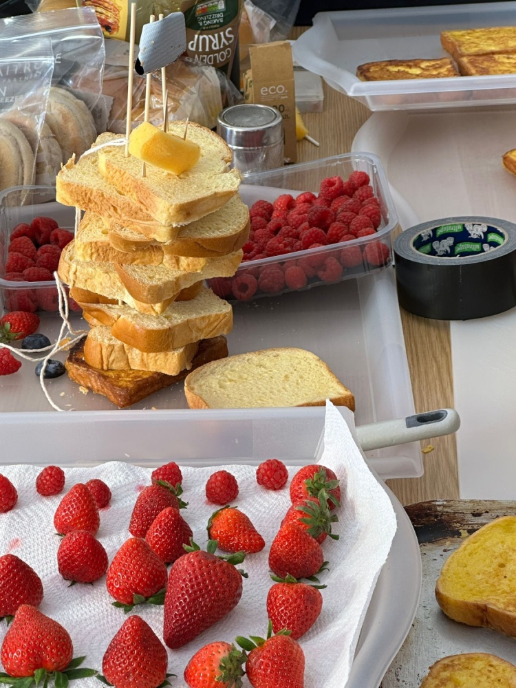 Breakfast Architecture: Building Gravity-Defying Food Photography 2 toast tower toni musgrave food stylist