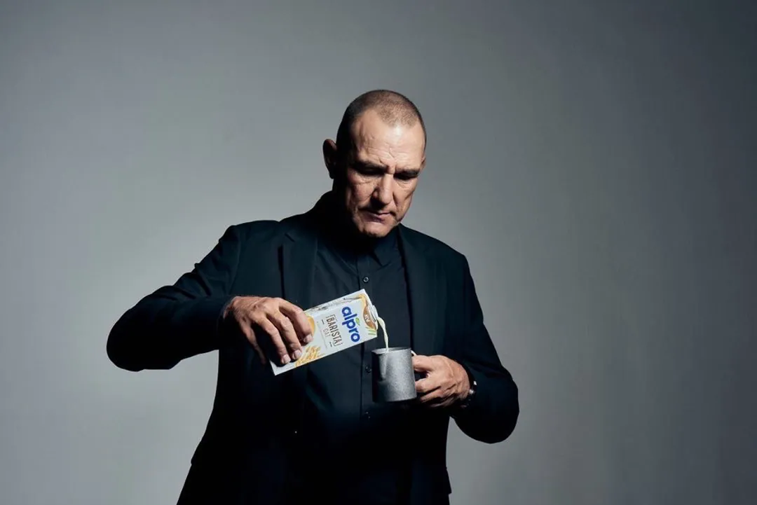 Alpro Oats - "powered by oat"