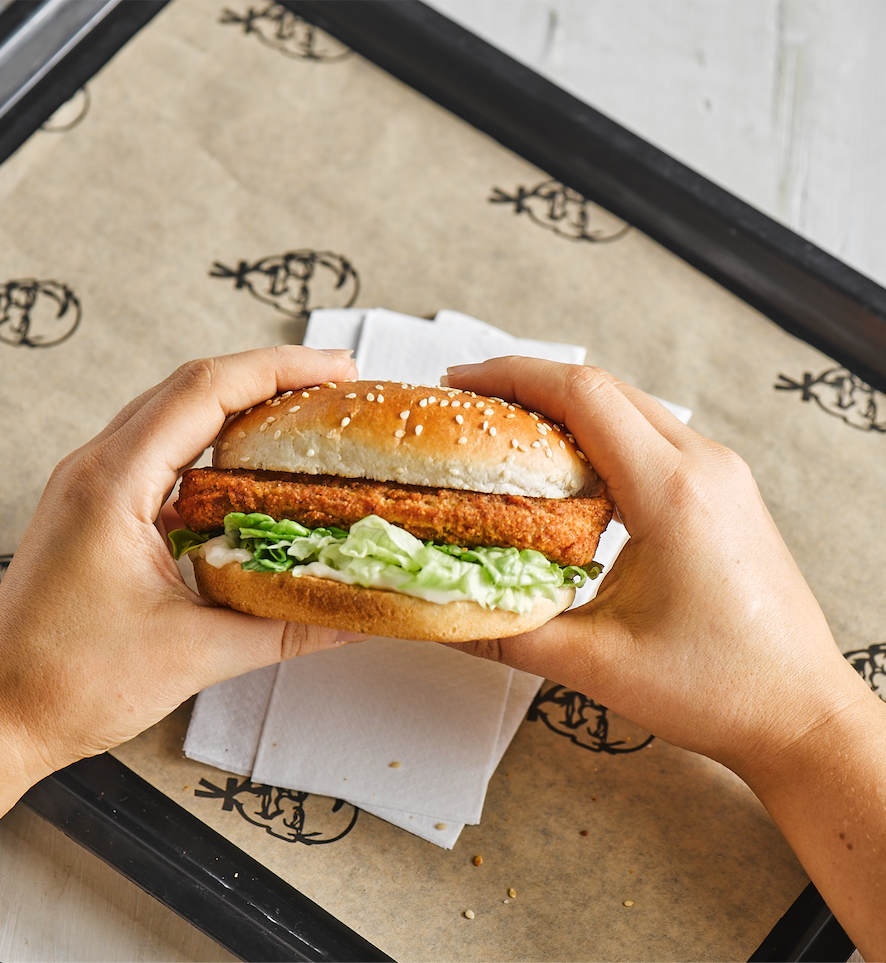 Client KFC_Photographer Sam Stowell_Food by Rebecca Woods _ production by Style Department