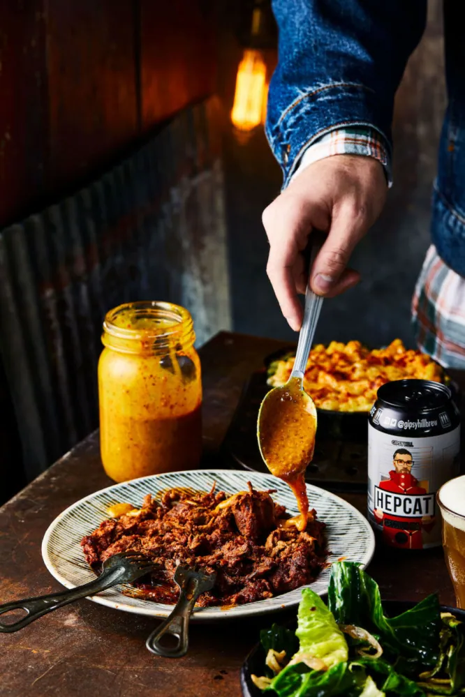 How to pull off the perfect BBQ for the camera 2 r 4394 2 carolina style pulled fable mushrooms with gold bbq sauce 1